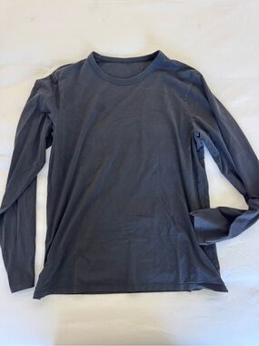 lululemon athletica Men's Long-Sleeve Crew in Charcoal
